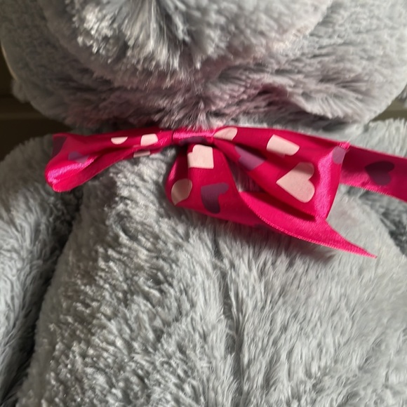 Big Valentines Elephant - Picture 6 of 6